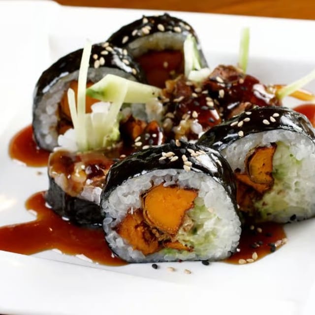 Sweet Yummy Roll.